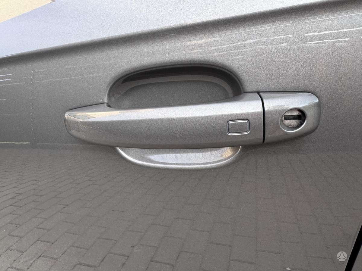 Audi A4, 2.0 l., sedanas