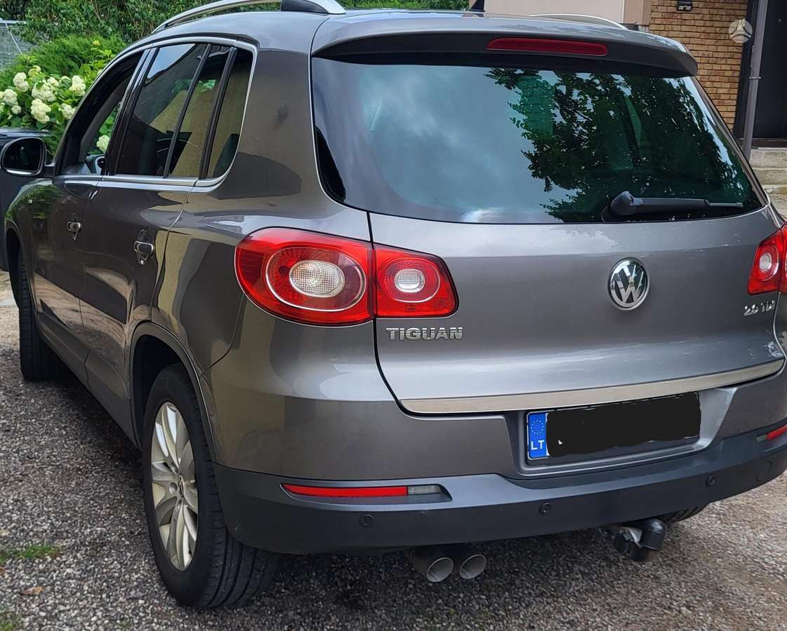 Volkswagen Tiguan - 3