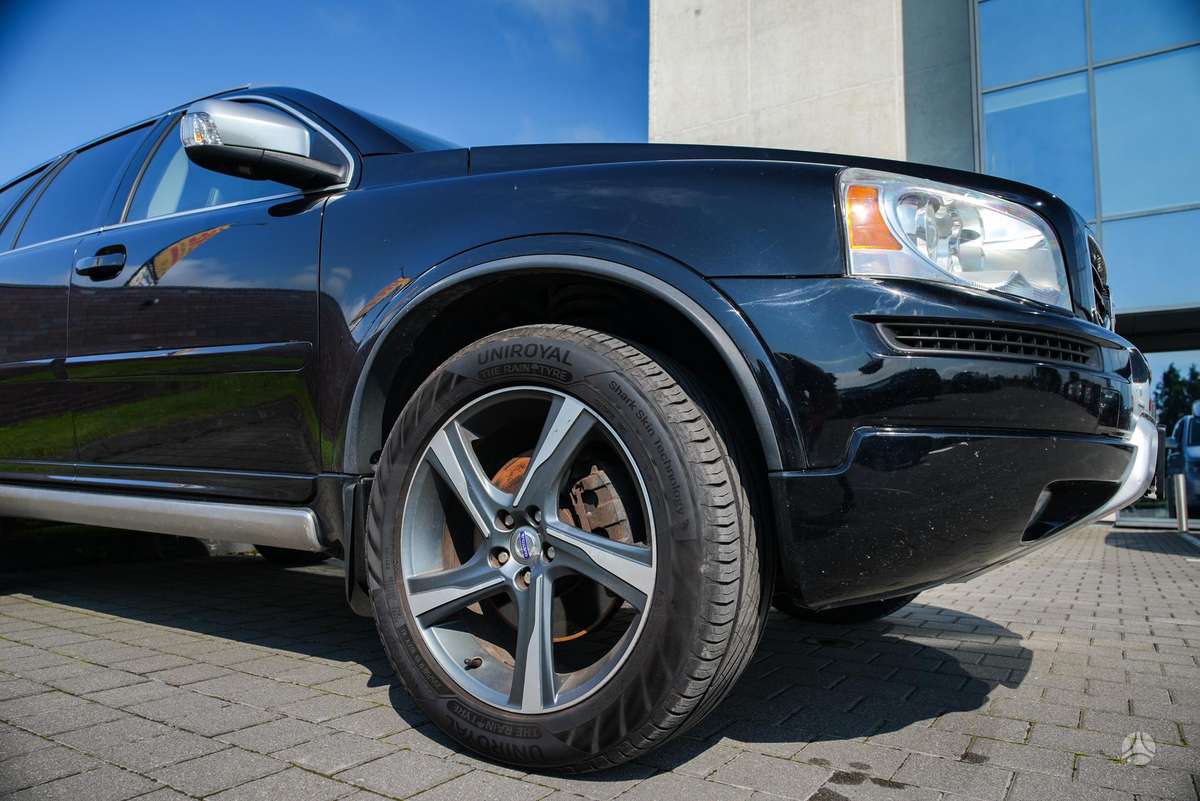 Volvo XC90 - 6