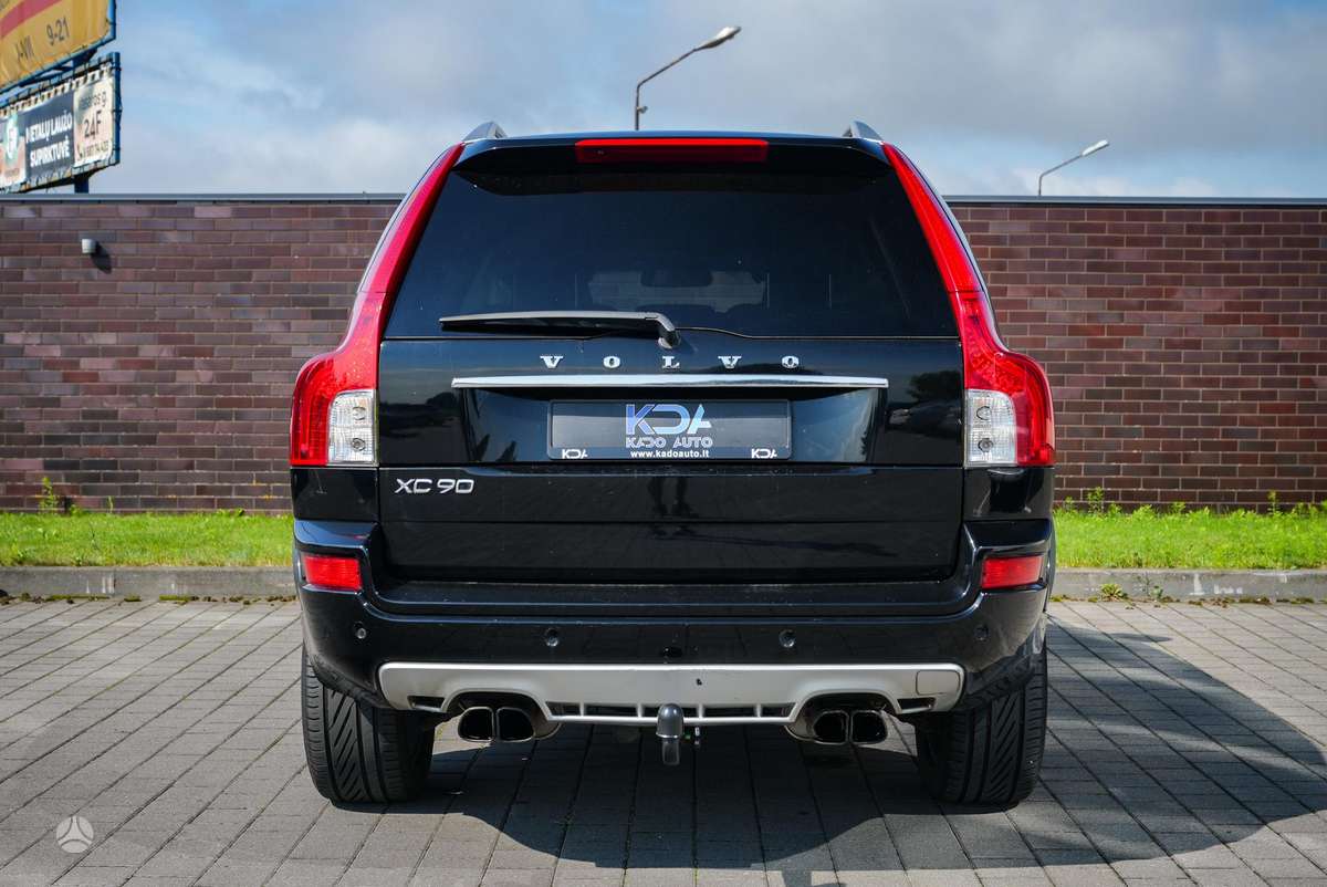 Volvo XC90 - 9