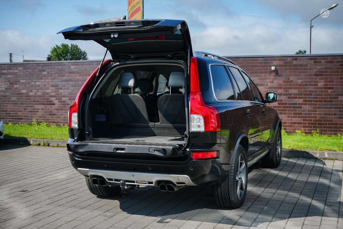 Volvo XC90 - 12