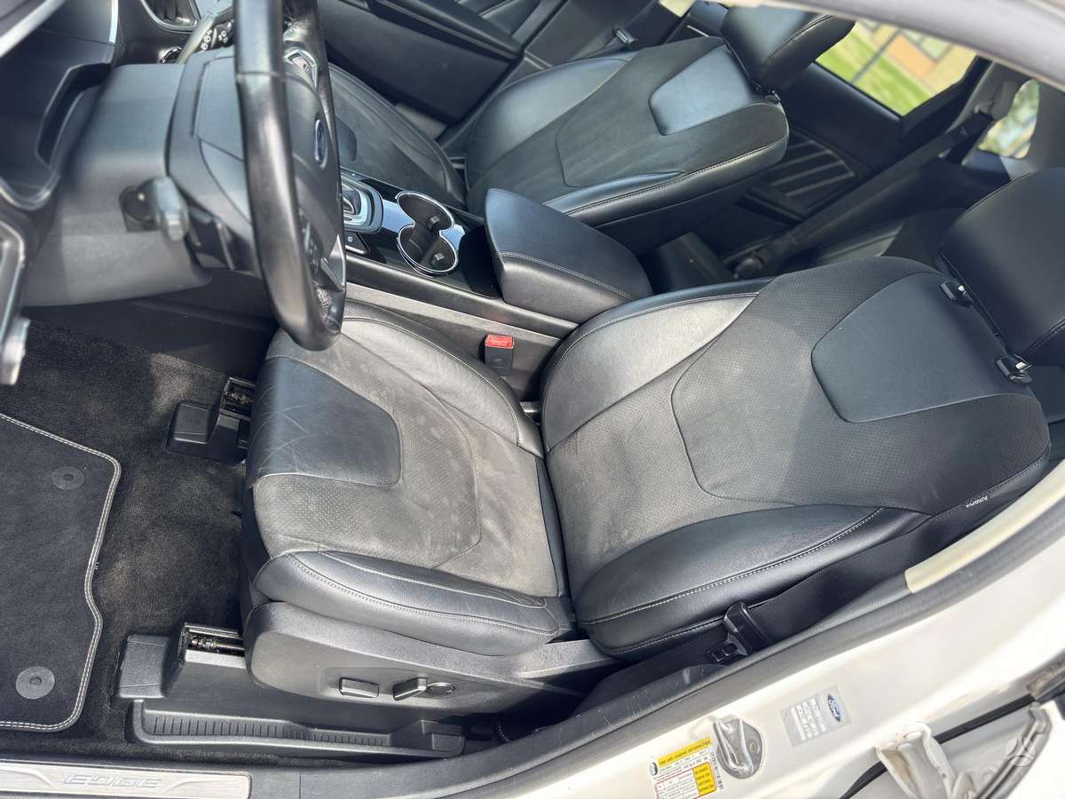 Ford Edge, 2.7 l., off-road / crossover