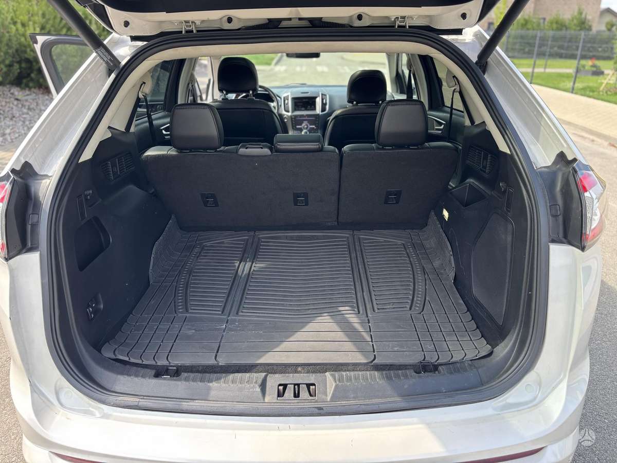 Ford Edge, 2.7 l., off-road / crossover