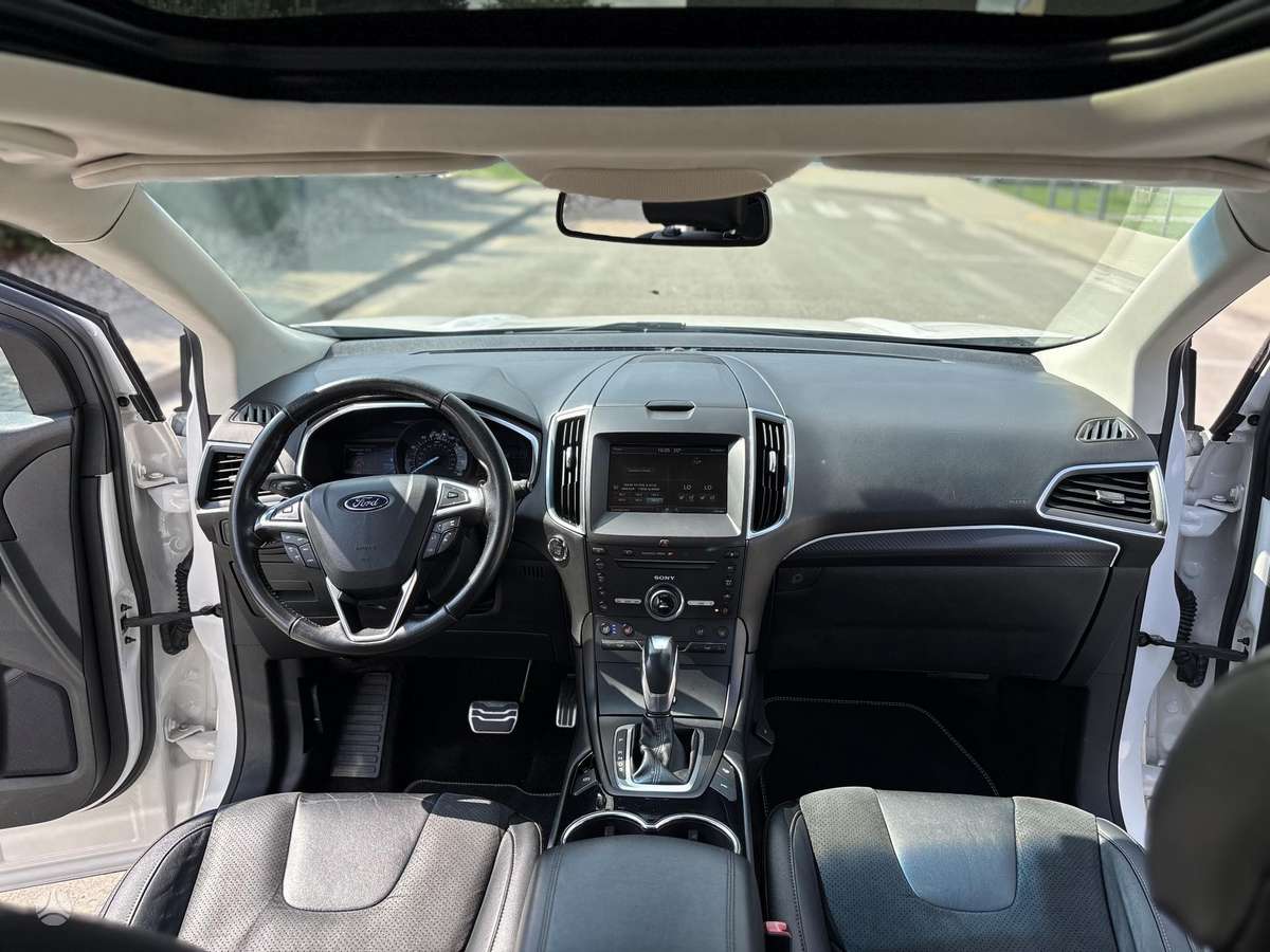 Ford Edge, 2.7 l., off-road / crossover