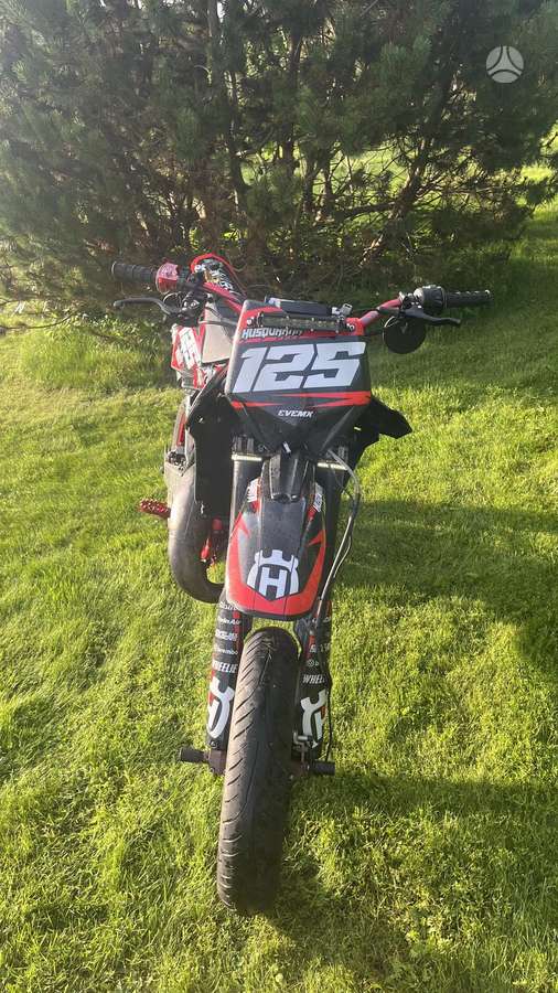 Husqvarna SM 125cc, supermoto