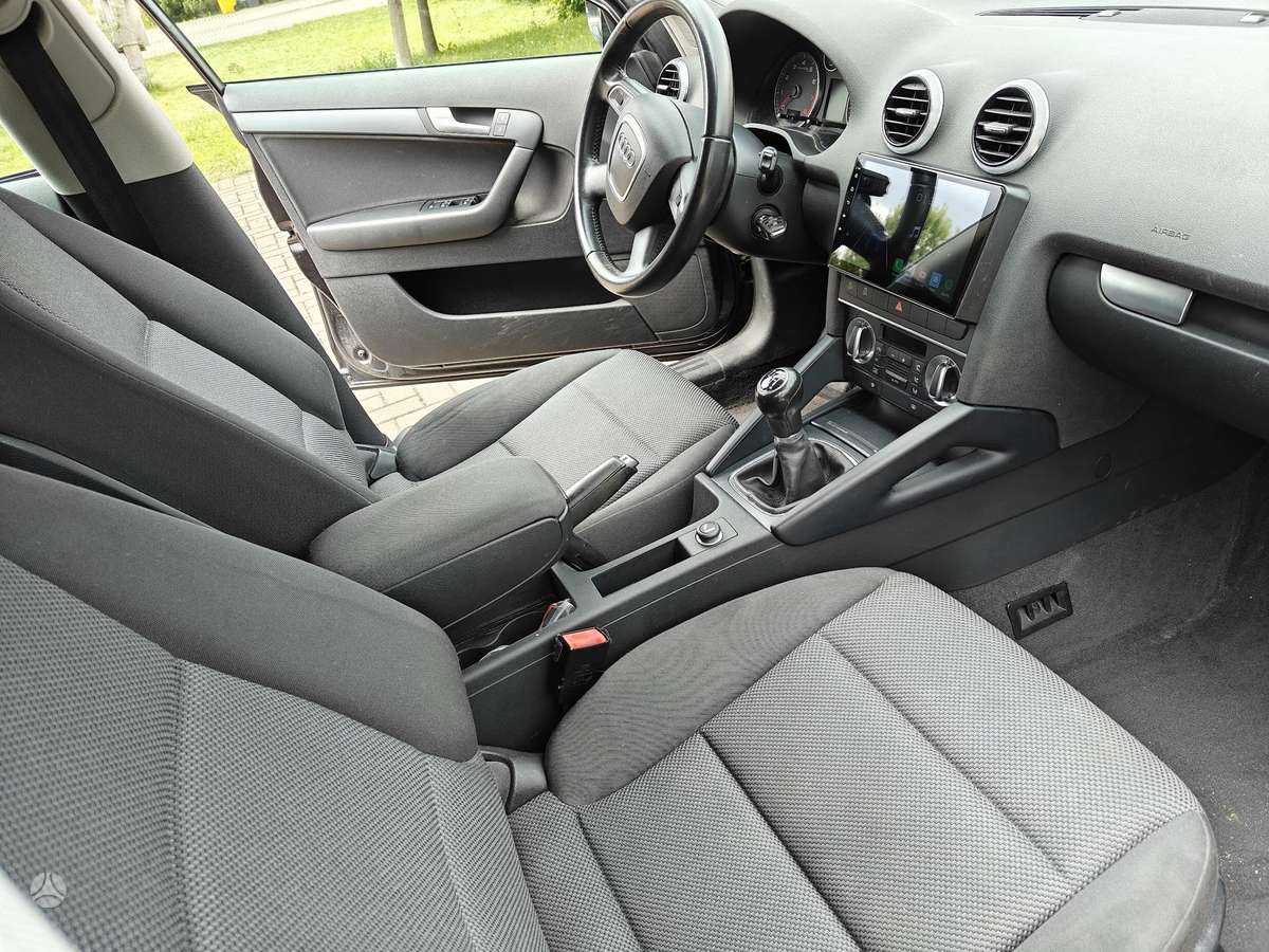 Audi A3, 1.2 l., hatchback