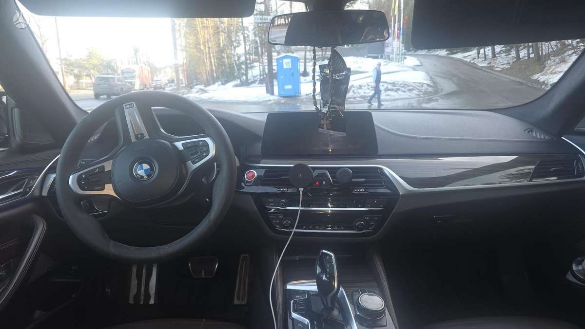 BMW M550, 4.4 l., Седан