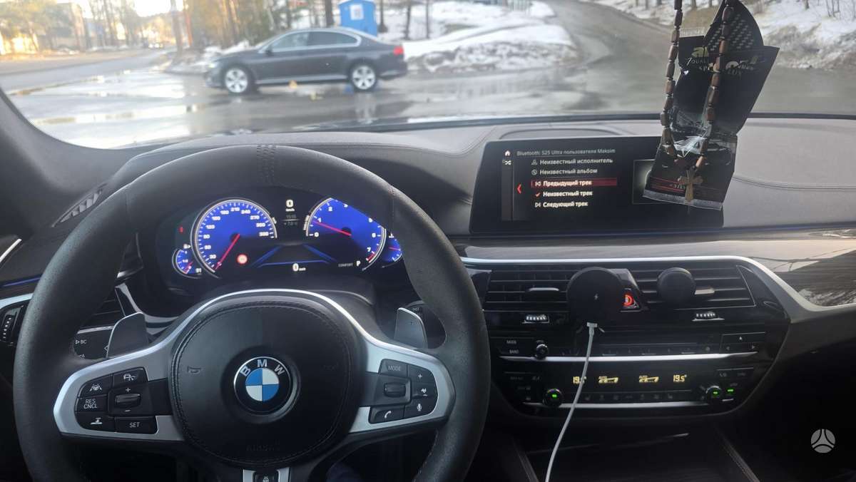 BMW M550, 4.4 l., Седан
