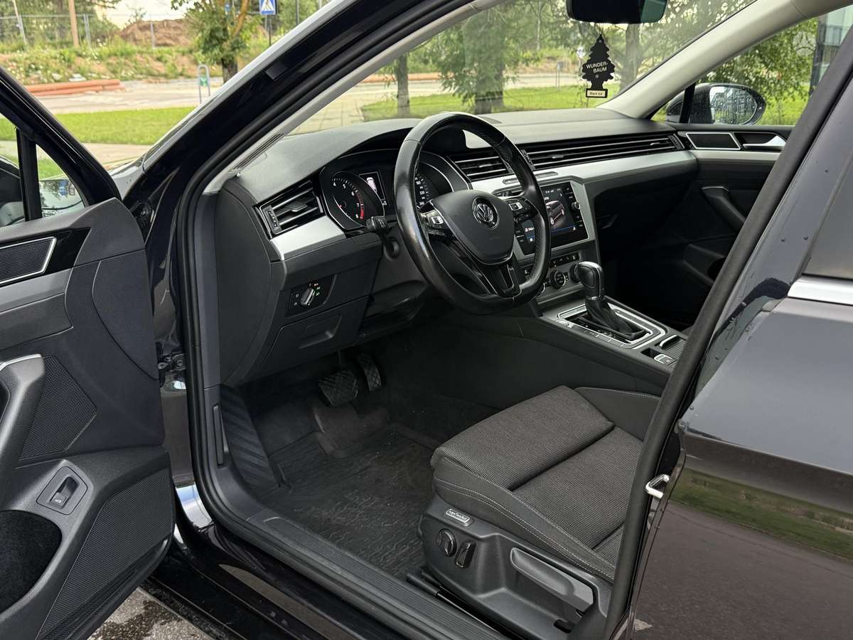 Volkswagen Passat, 1.4 l., Универсал