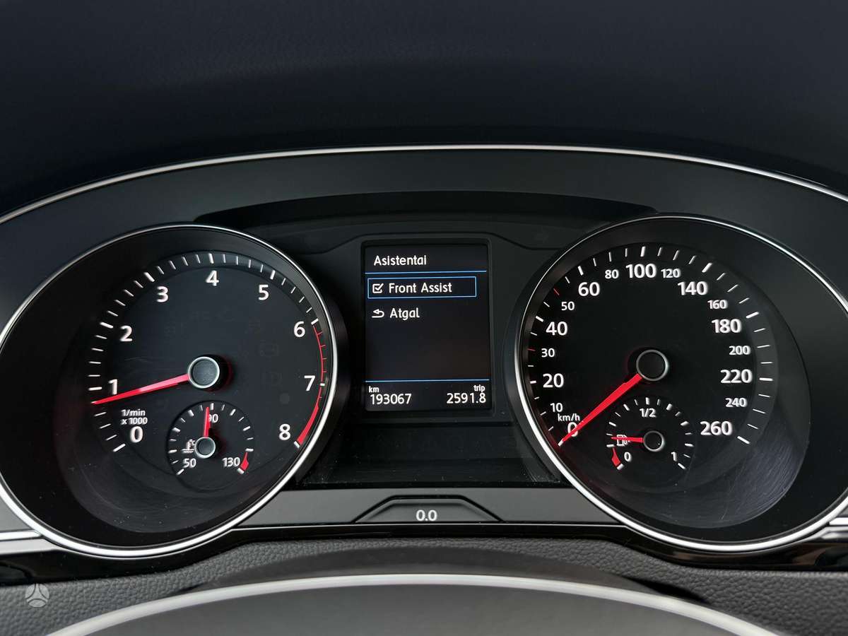 Volkswagen Passat, 1.4 l., Универсал