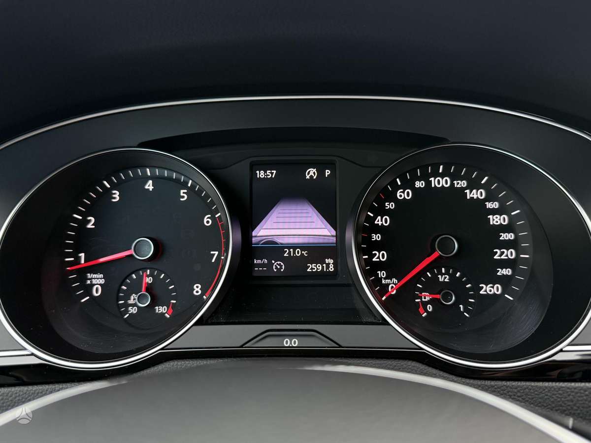 Volkswagen Passat, 1.4 l., Универсал