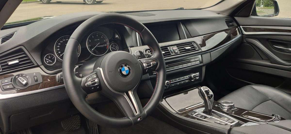 BMW 535, 3.0 l., Седан