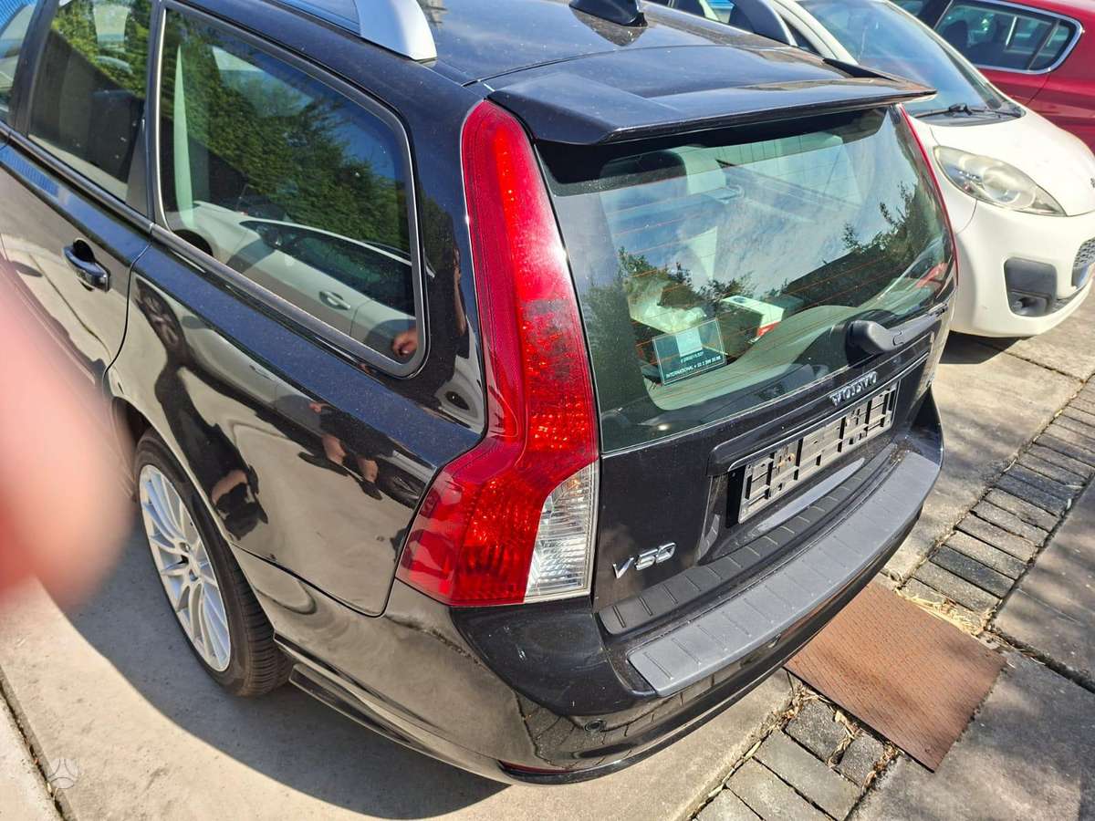 Volvo V50, 2.4 l., Универсал