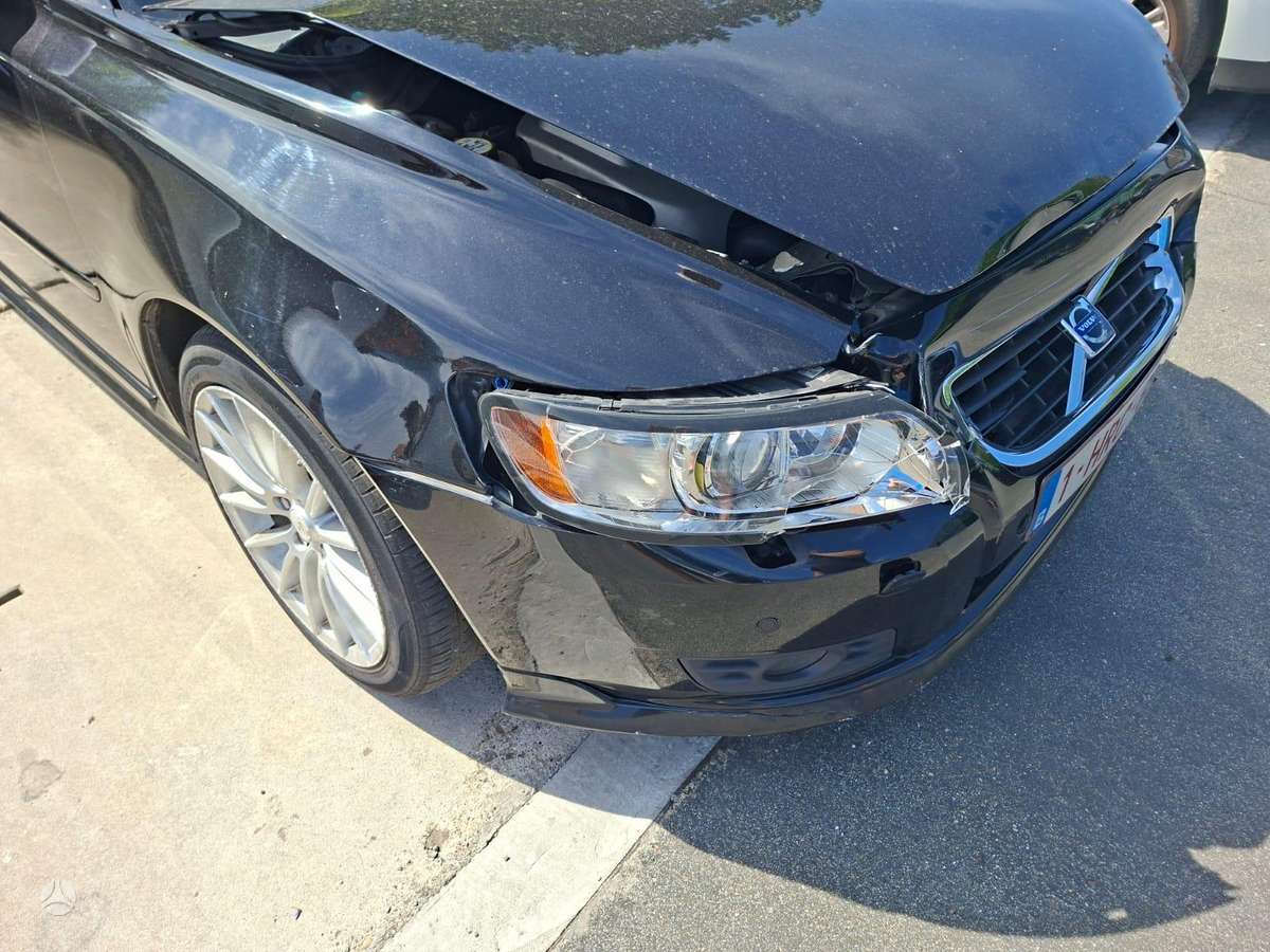 Volvo V50, 2.4 l., Универсал