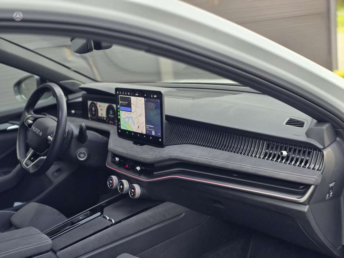 Škoda Superb - 10
