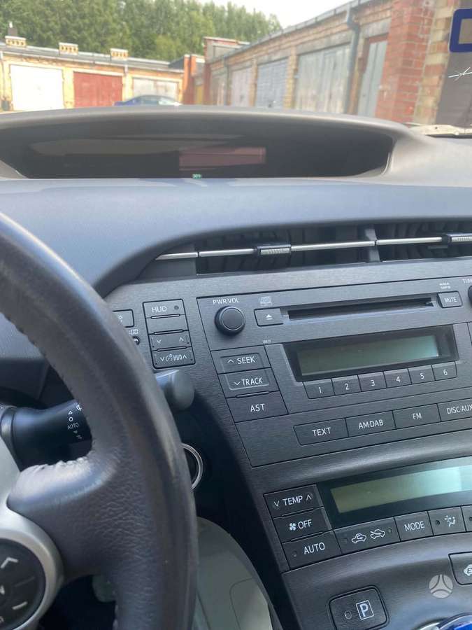 Toyota Prius - 7