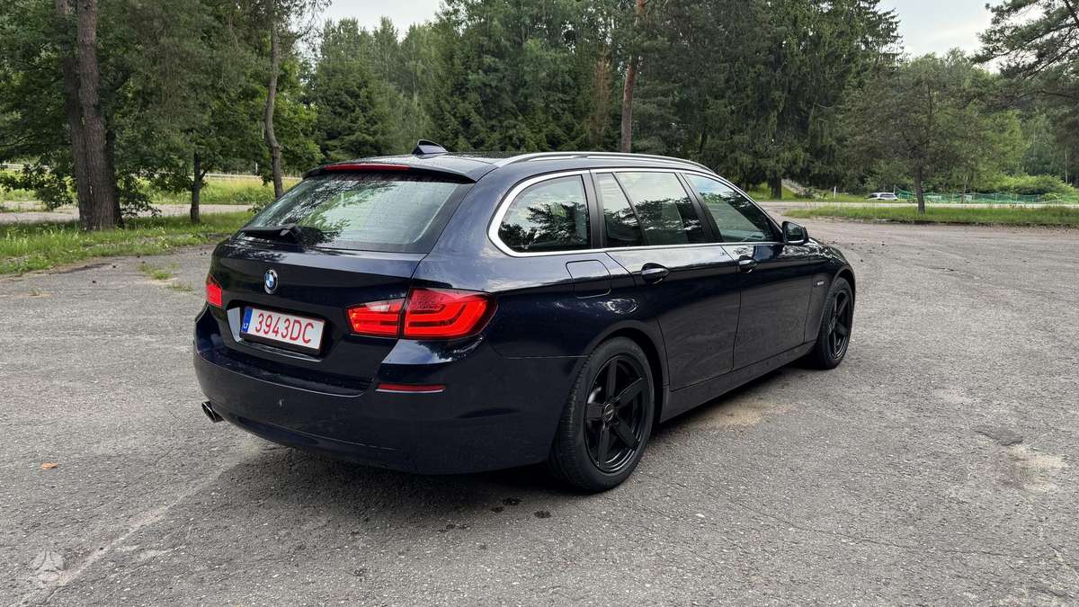 BMW 520, 2.0 l., wagon