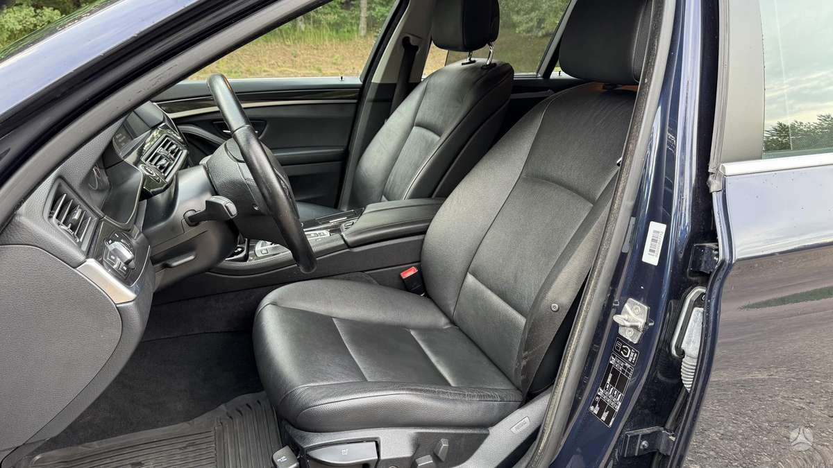 BMW 520, 2.0 l., wagon