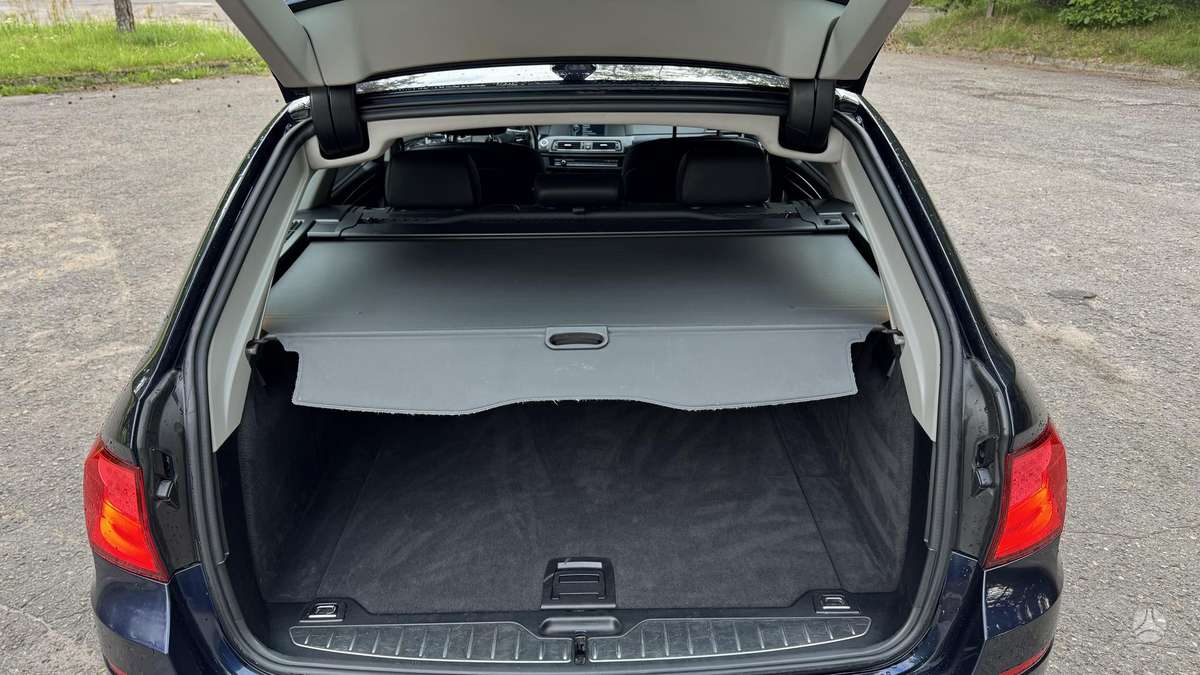 BMW 520, 2.0 l., wagon