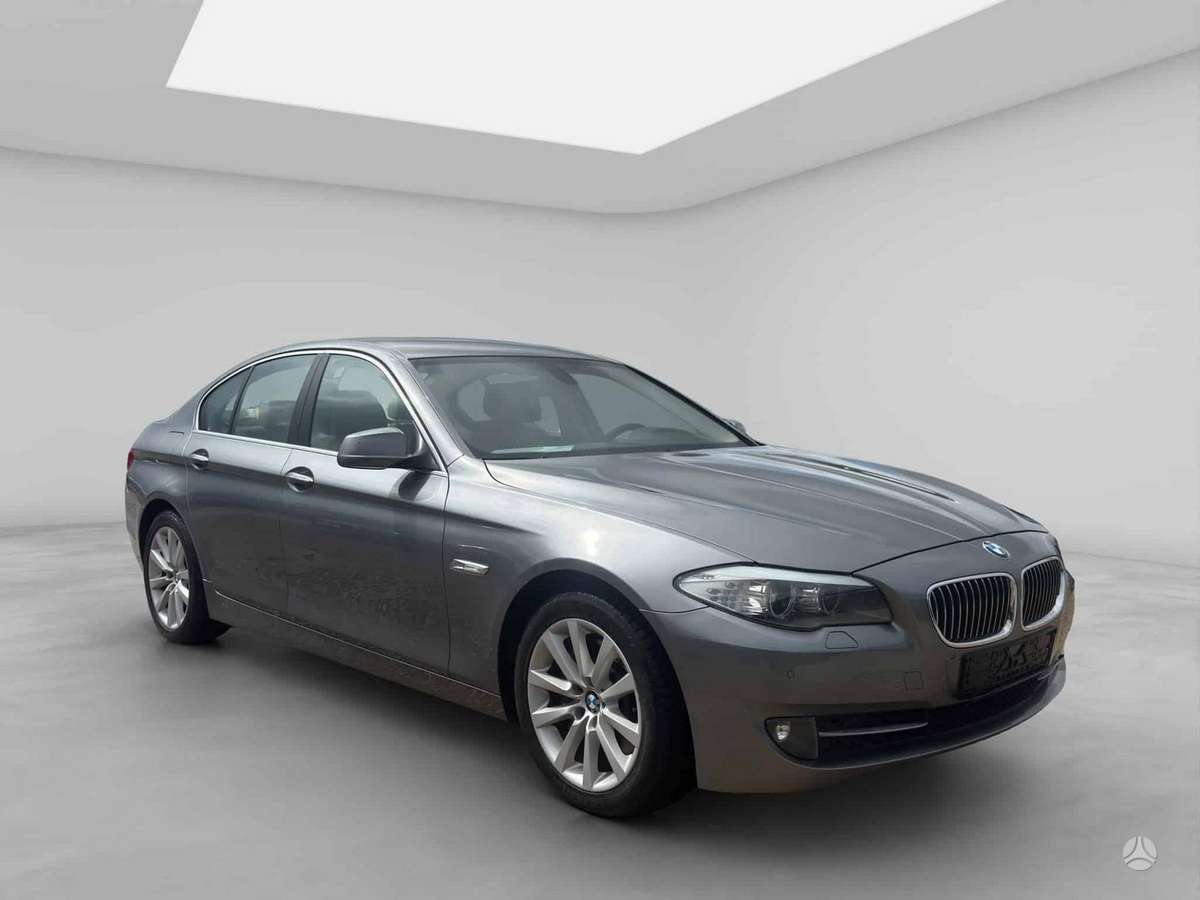 BMW 528, 3.0 l., Седан