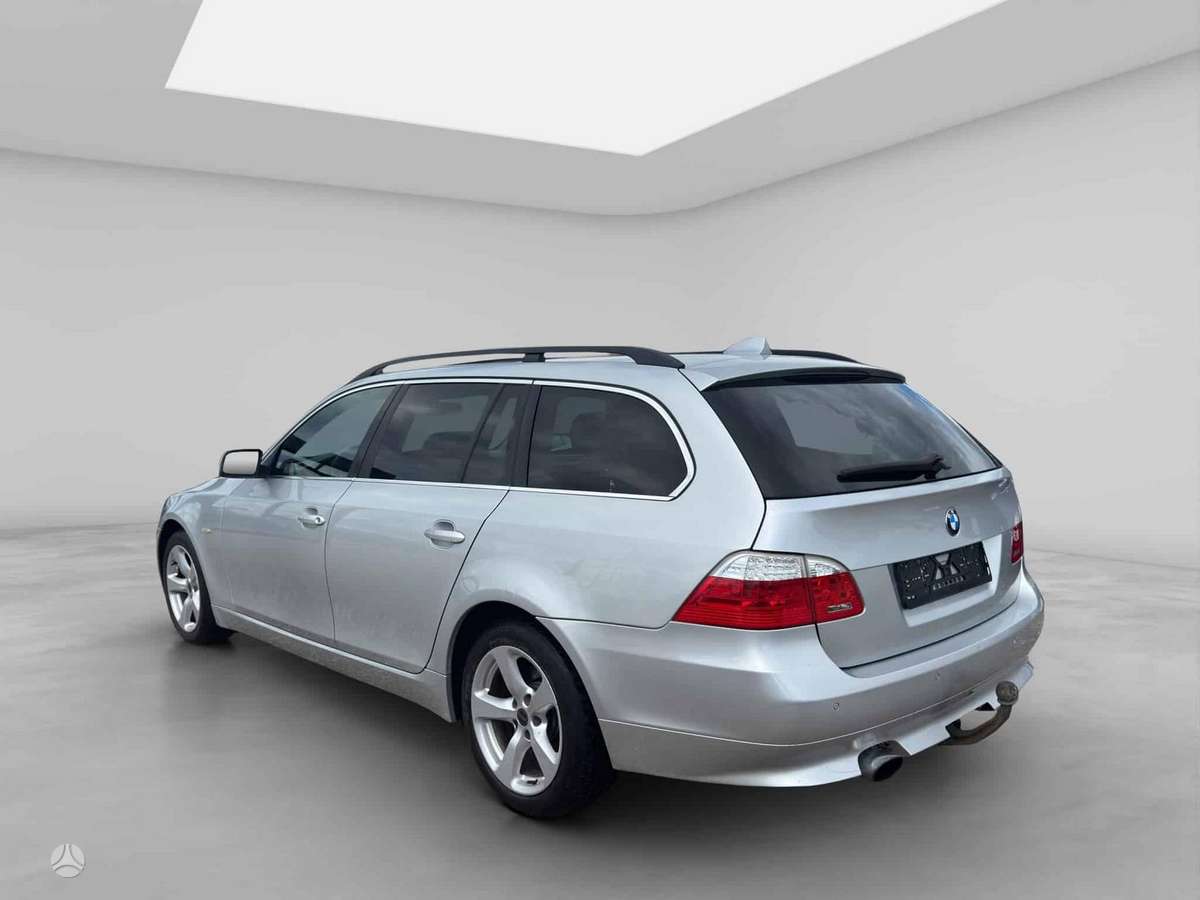 BMW 520, 2.0 l., wagon