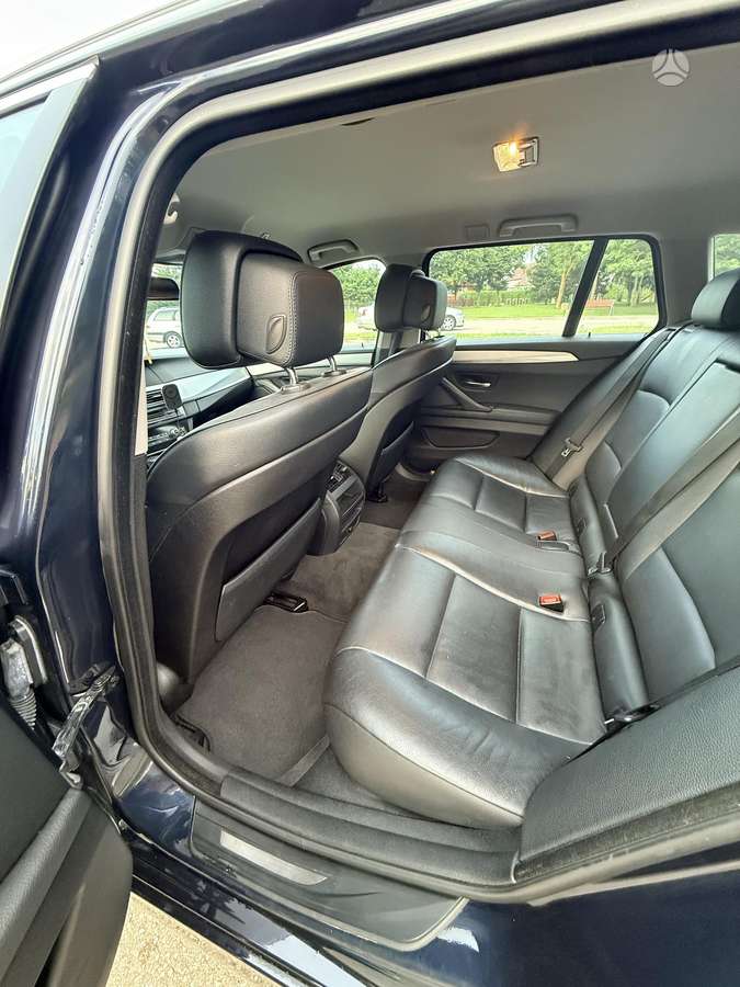 BMW 520, 2.0 l., wagon