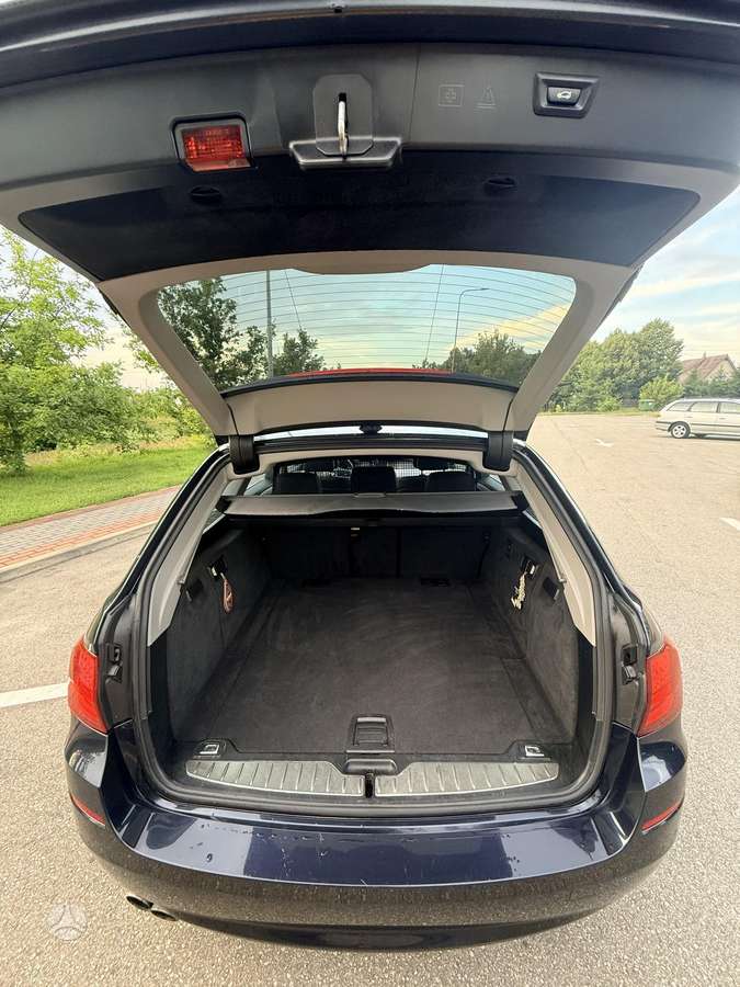 BMW 520, 2.0 l., Универсал