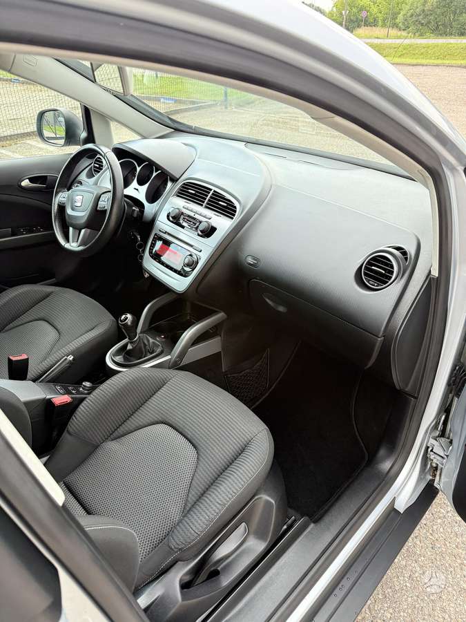 Seat Altea, 1.4 l., Минивэн