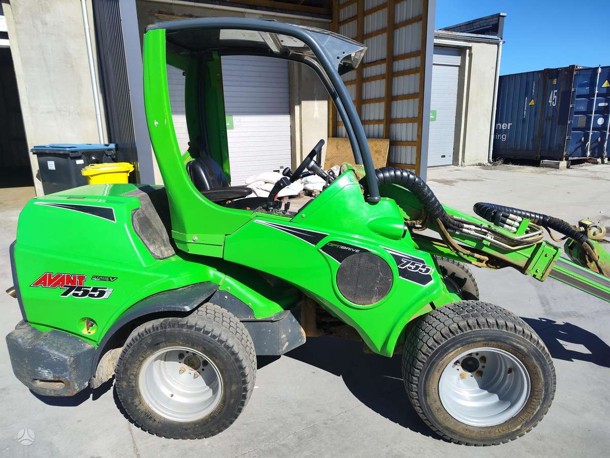 AVANT 755 i, mini loaders
