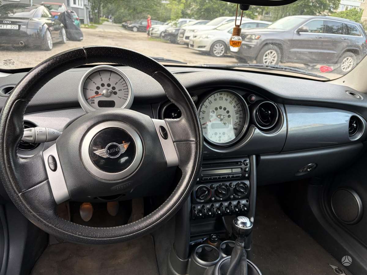 Mini Cooper, 1.4 l., Хэтчбек