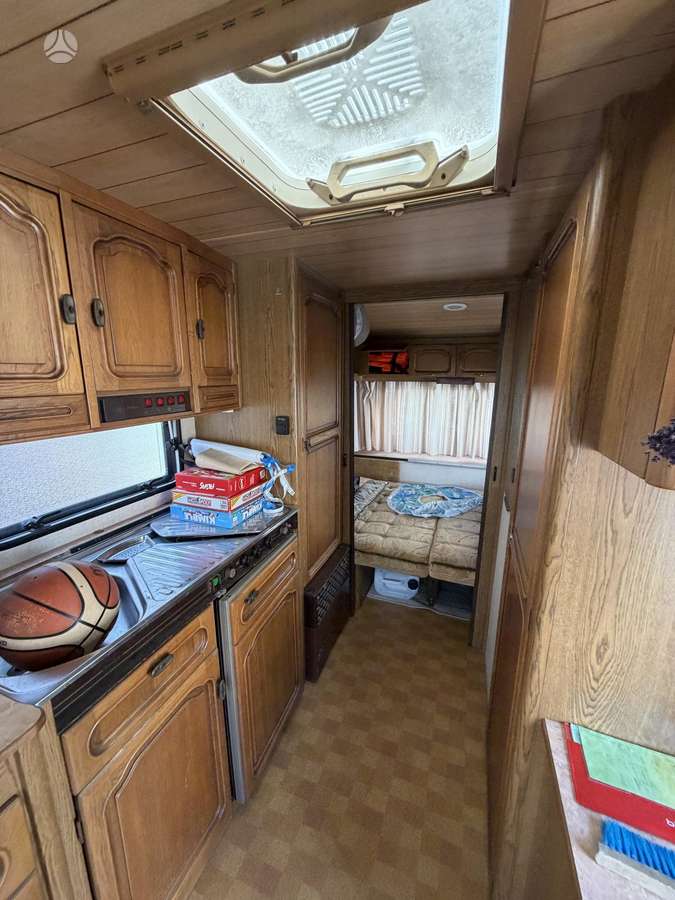 Bürstner Lux, кемперы