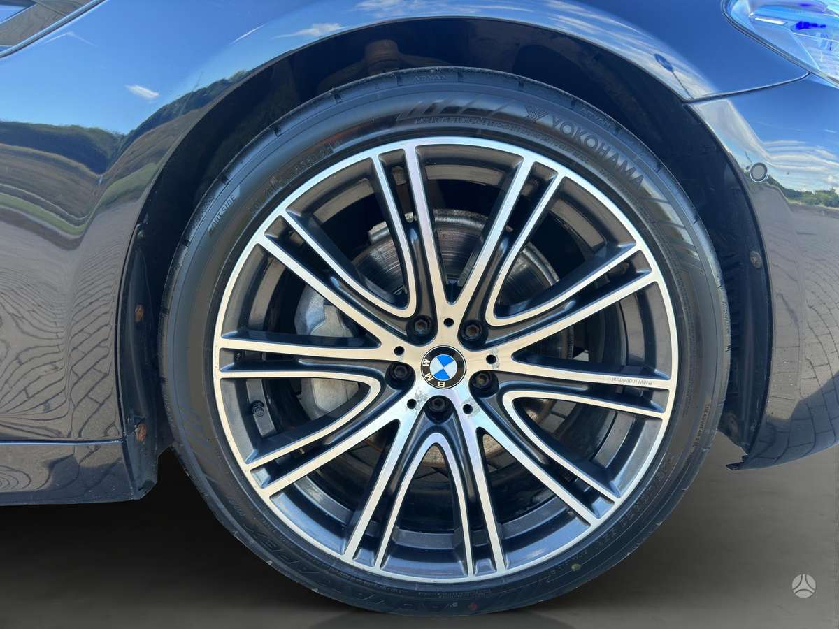BMW 540, 3.0 l., Седан