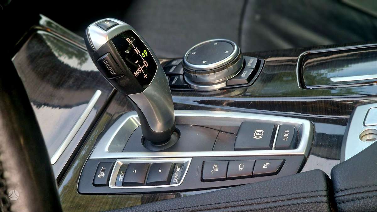 BMW 520, 2.0 l., wagon