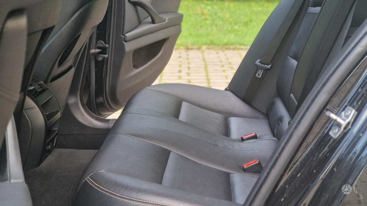 BMW 520, 2.0 l., wagon
