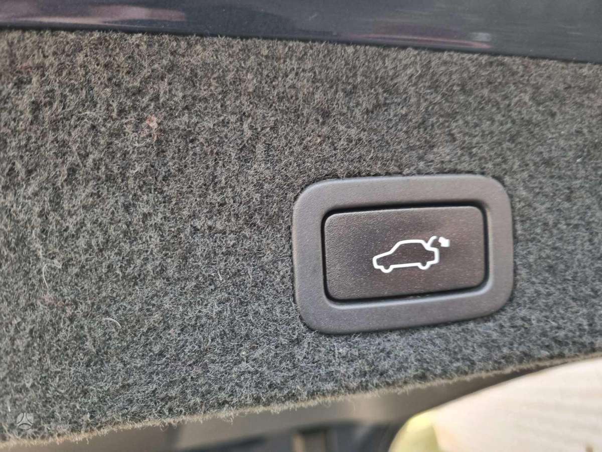 Volvo XC70, 2.0 l., Универсал
