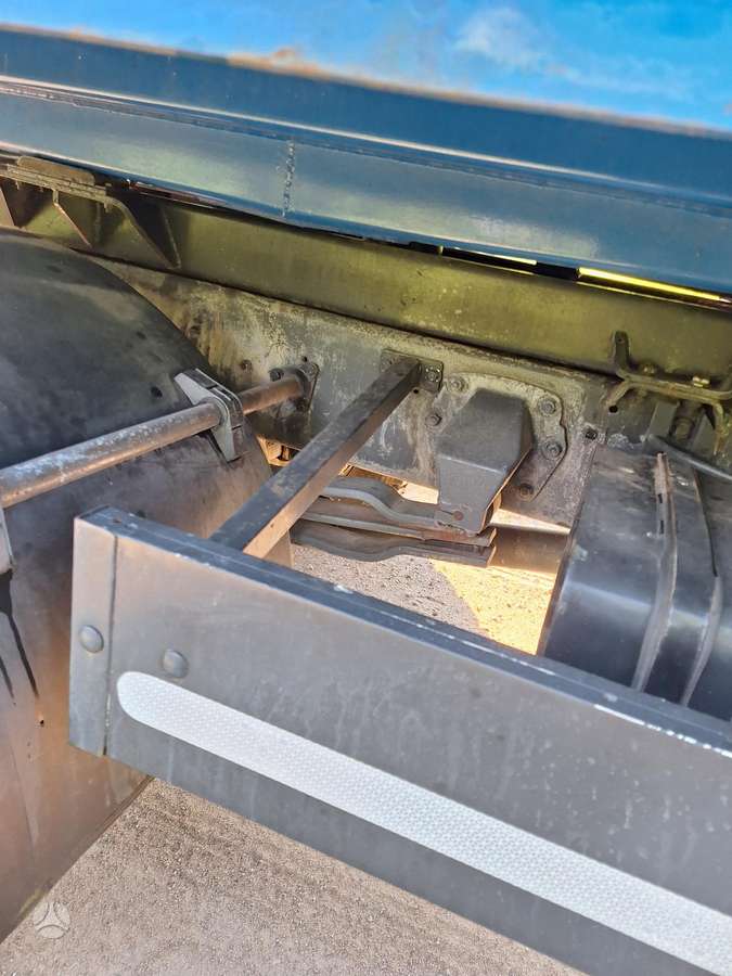 DAF Lf, pašizgāzēji