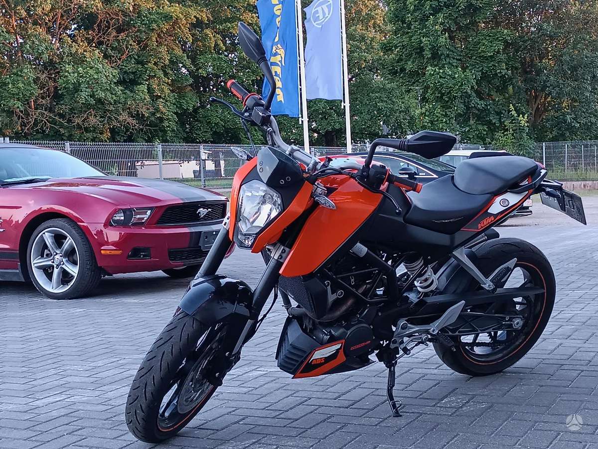 KTM Duke 125cc, street / classic