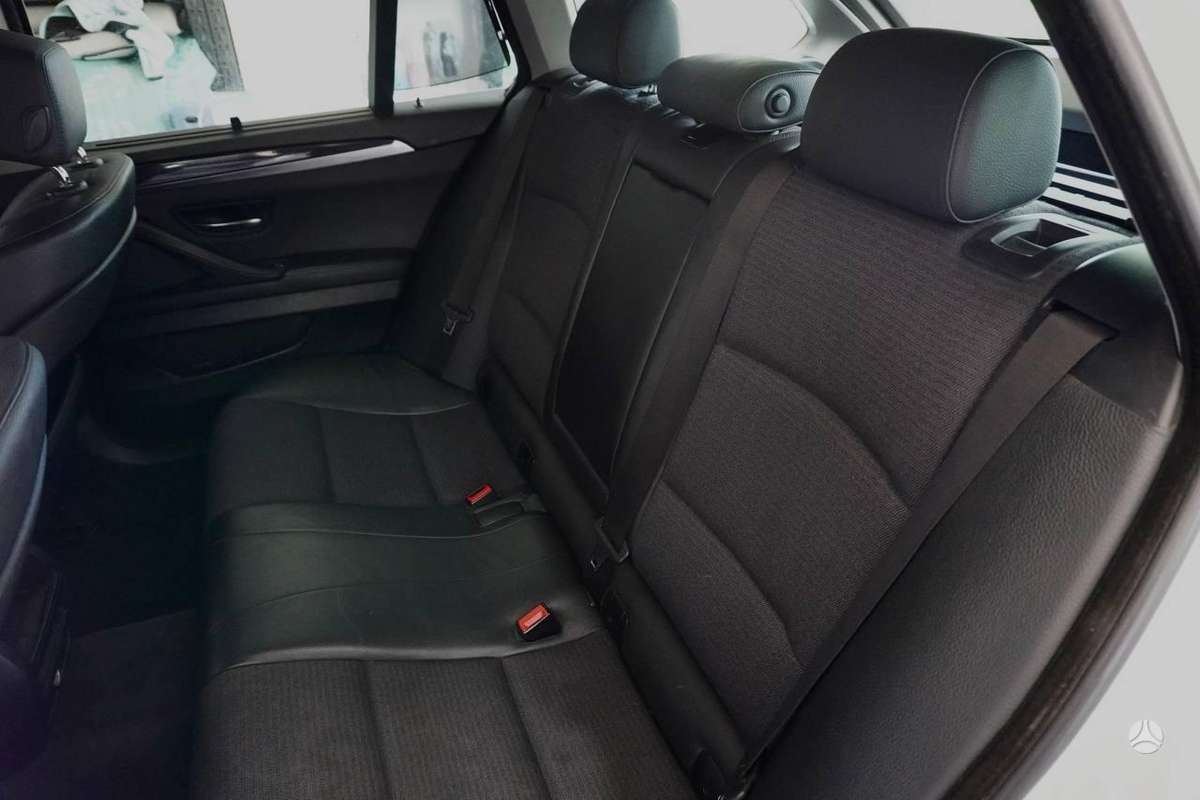 BMW 520, 2.0 l., universalas
