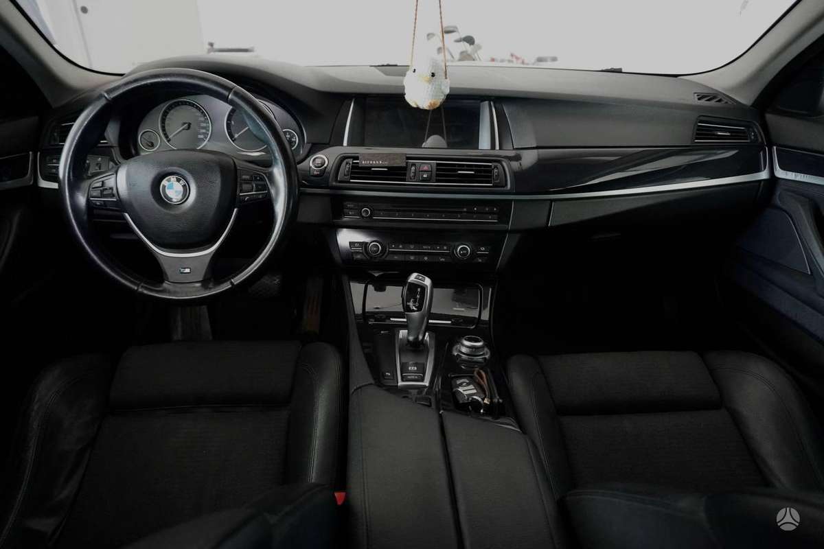 BMW 520, 2.0 l., Универсал