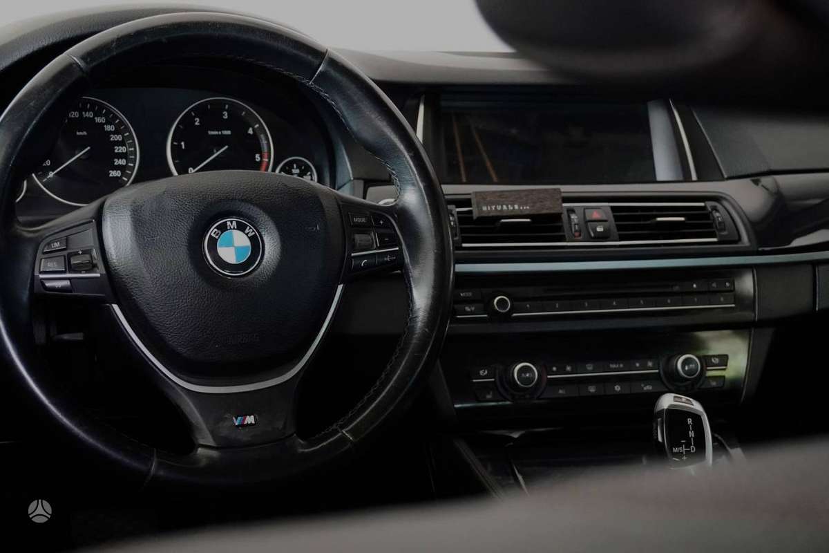 BMW 520, 2.0 l., wagon