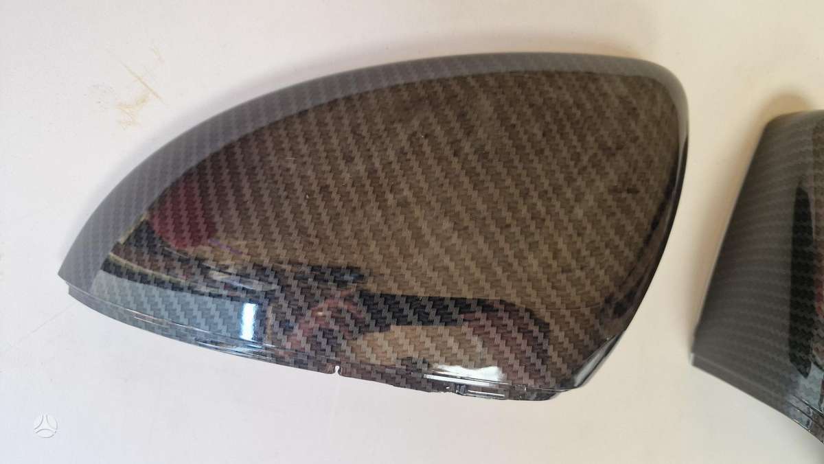 Volkswagen Golf mirrors