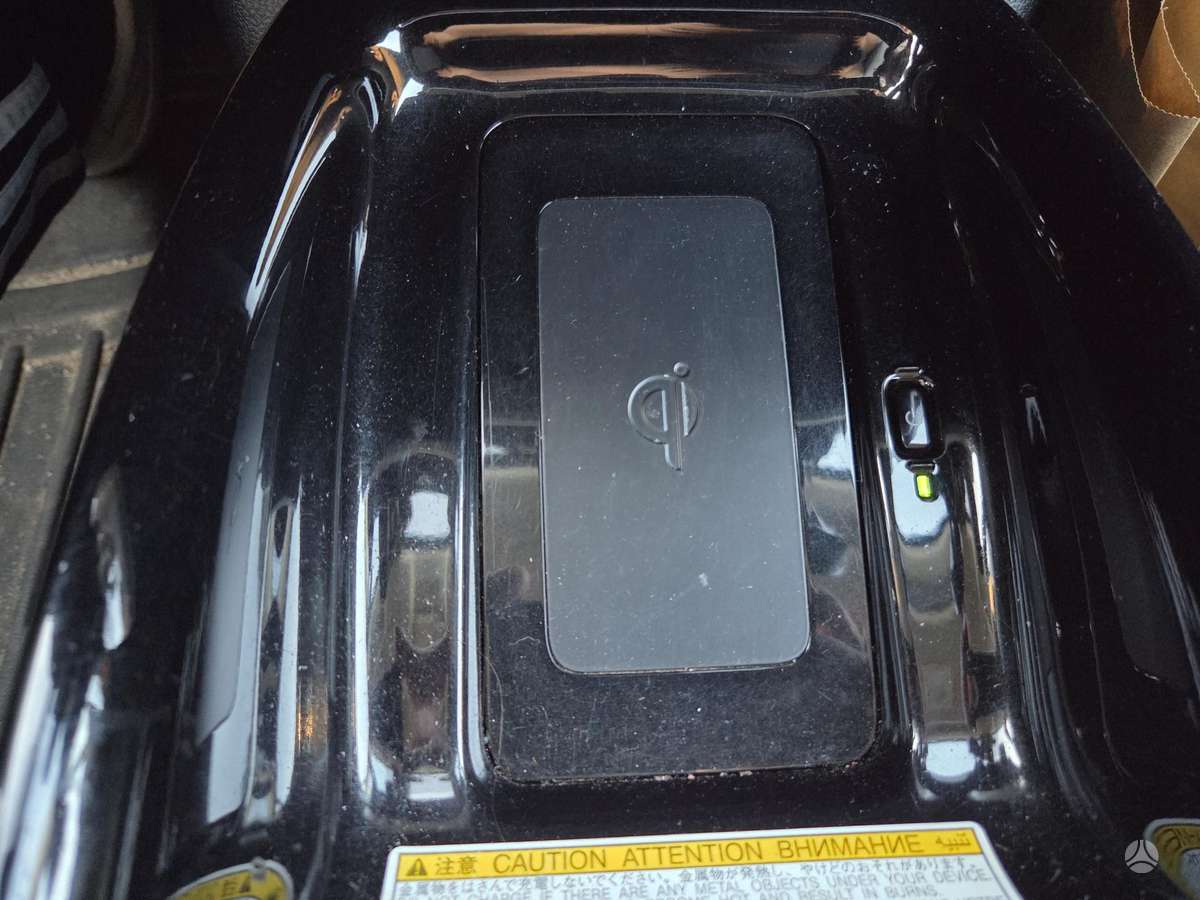 Toyota Prius - 9
