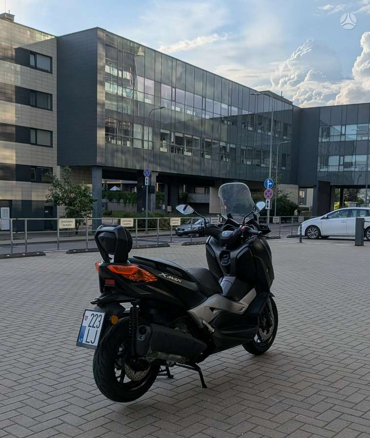 Yamaha XMAX 300 292cc, scooters / mopeds