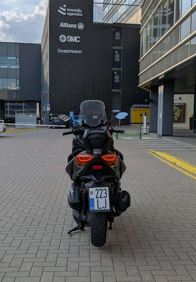 Yamaha XMAX 300 292cc, scooters / mopeds