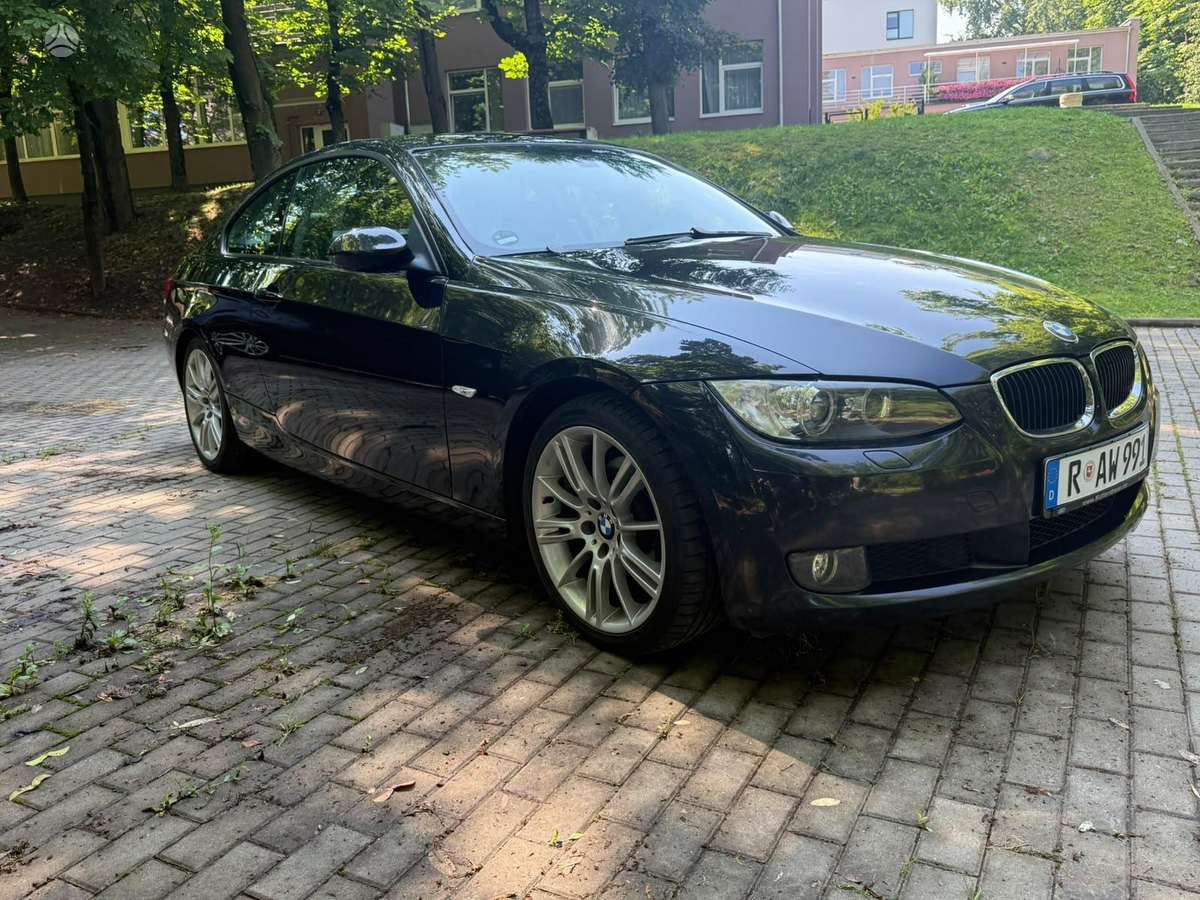 BMW 320, 2.0 l., Купе (coupe)