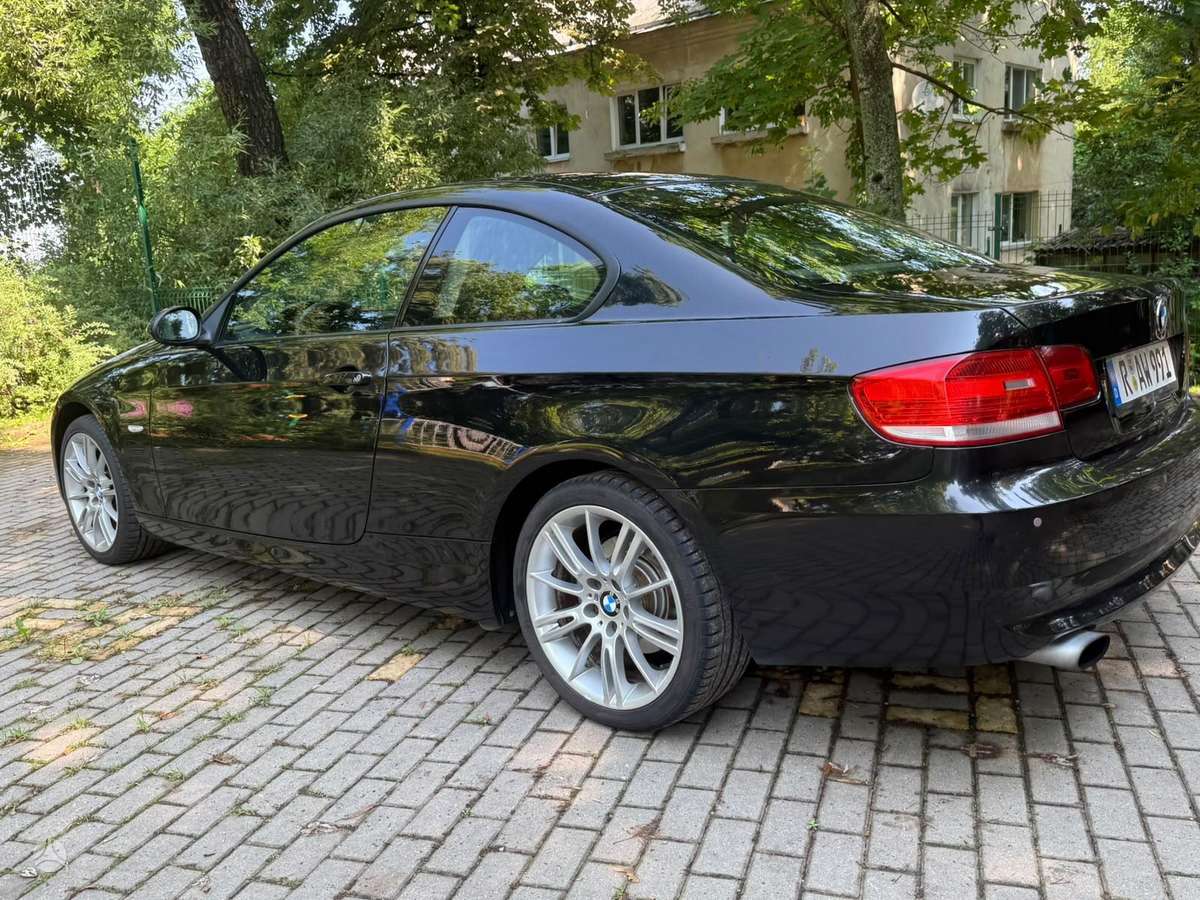 BMW 320, 2.0 l., coupe