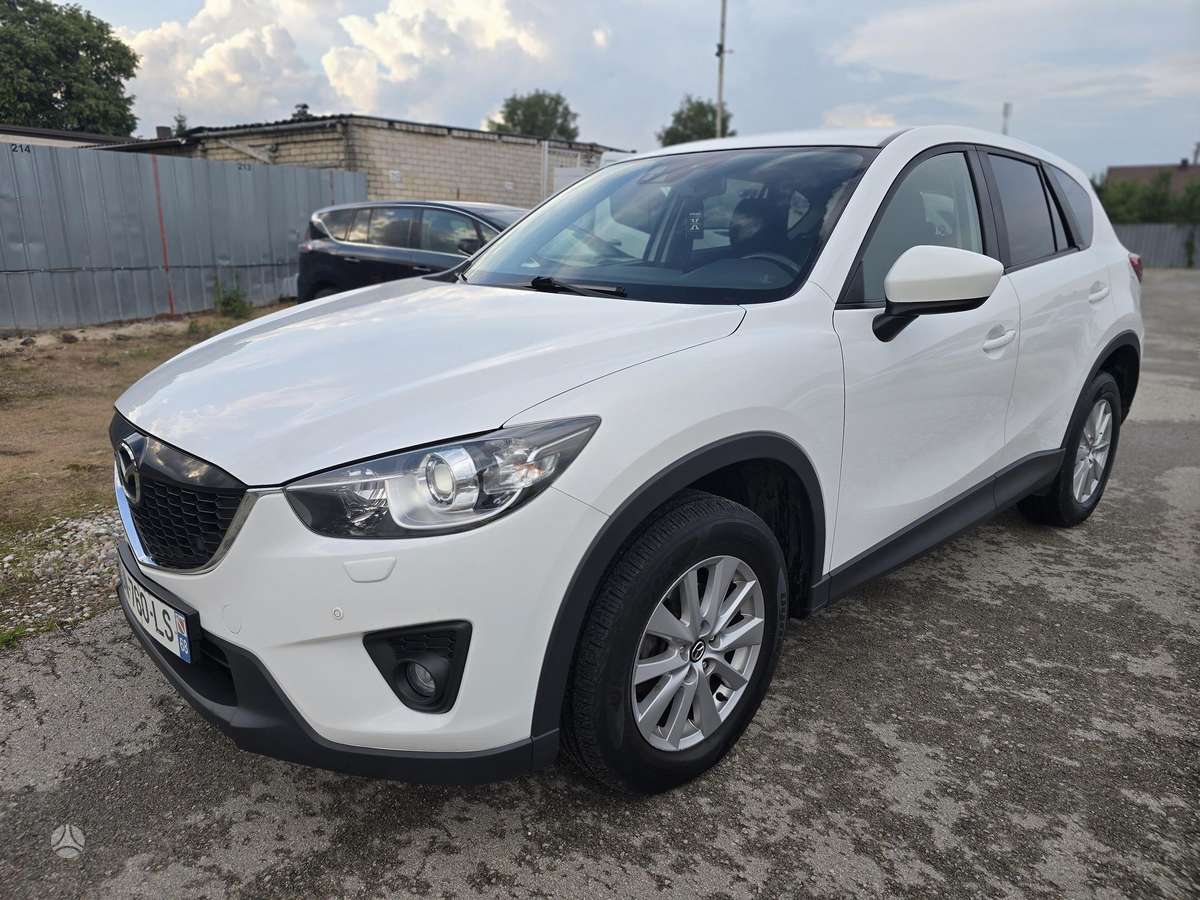 Mazda CX-5, 2.2 l., off-road / crossover