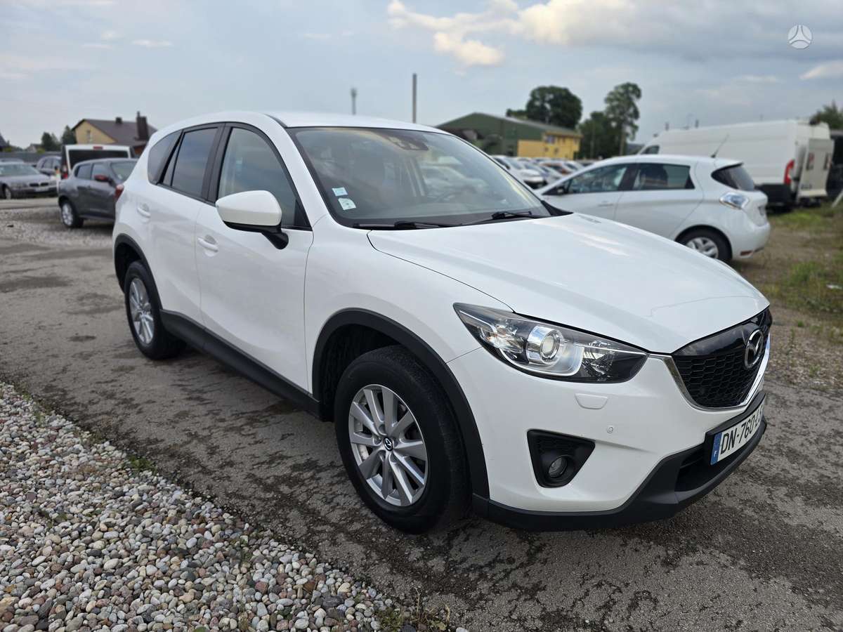 Mazda CX-5, 2.2 l., off-road / crossover