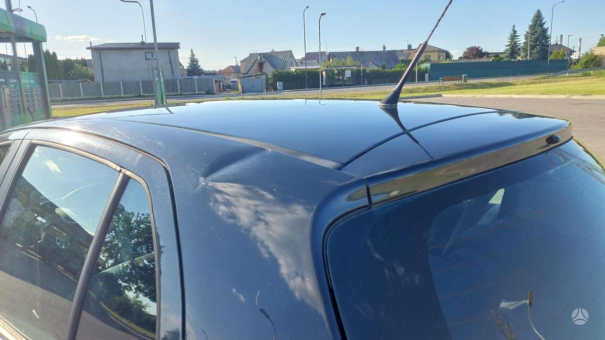 Toyota Yaris - 8
