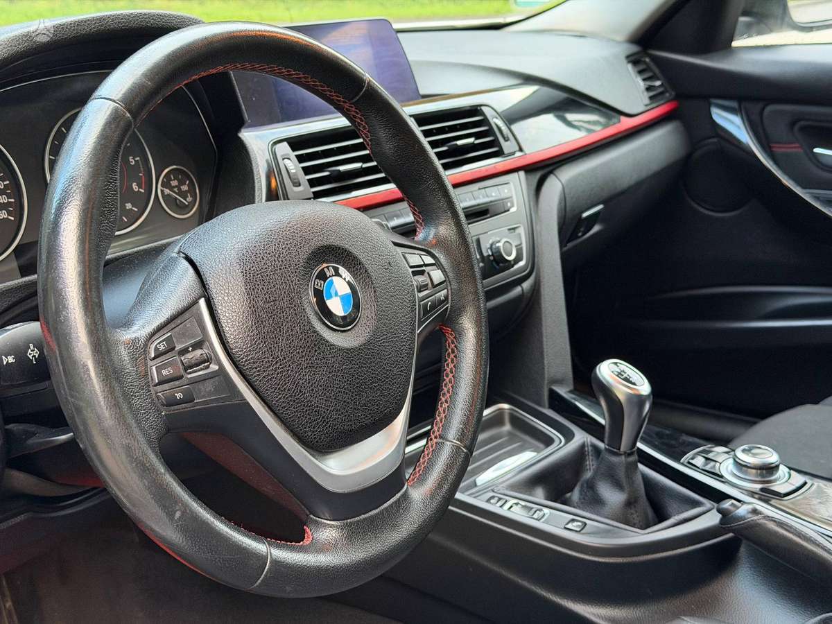 BMW 320, 2.0 l., wagon